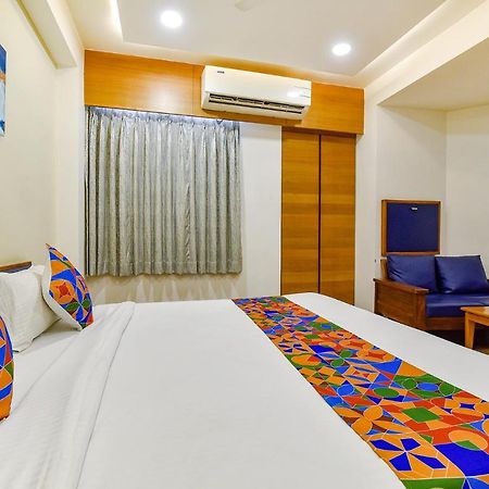 Fabhotel Prime Grand Unity, Changodar Ahmadabad Zewnętrze zdjęcie