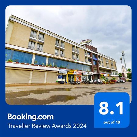 Fabhotel Prime Grand Unity, Changodar Ahmadabad Zewnętrze zdjęcie