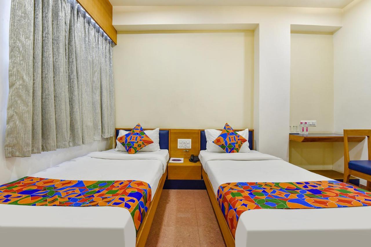 Fabhotel Prime Grand Unity, Changodar Ahmadabad Zewnętrze zdjęcie